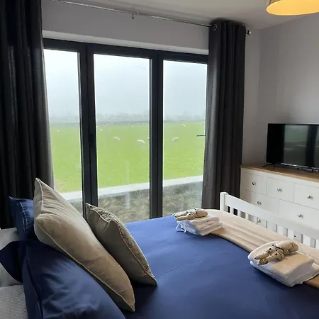 Genesis 1 Bed * Tunstall (North Yorkshire)